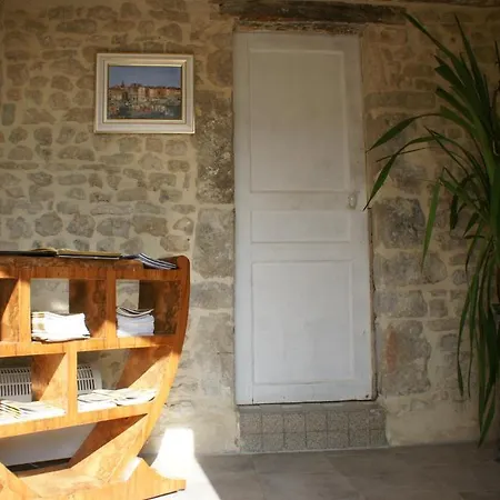 Domaine De Maspa Oda ve Kahvaltı
